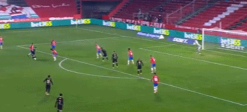 被指抄袭！腾讯《王者荣耀》称将严肃回击网易《阴阳师》